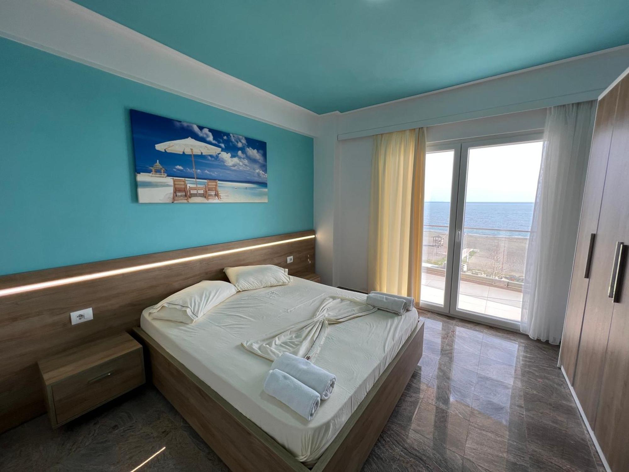 Elvin Deluxe Apartment Velipoje Bagian luar foto