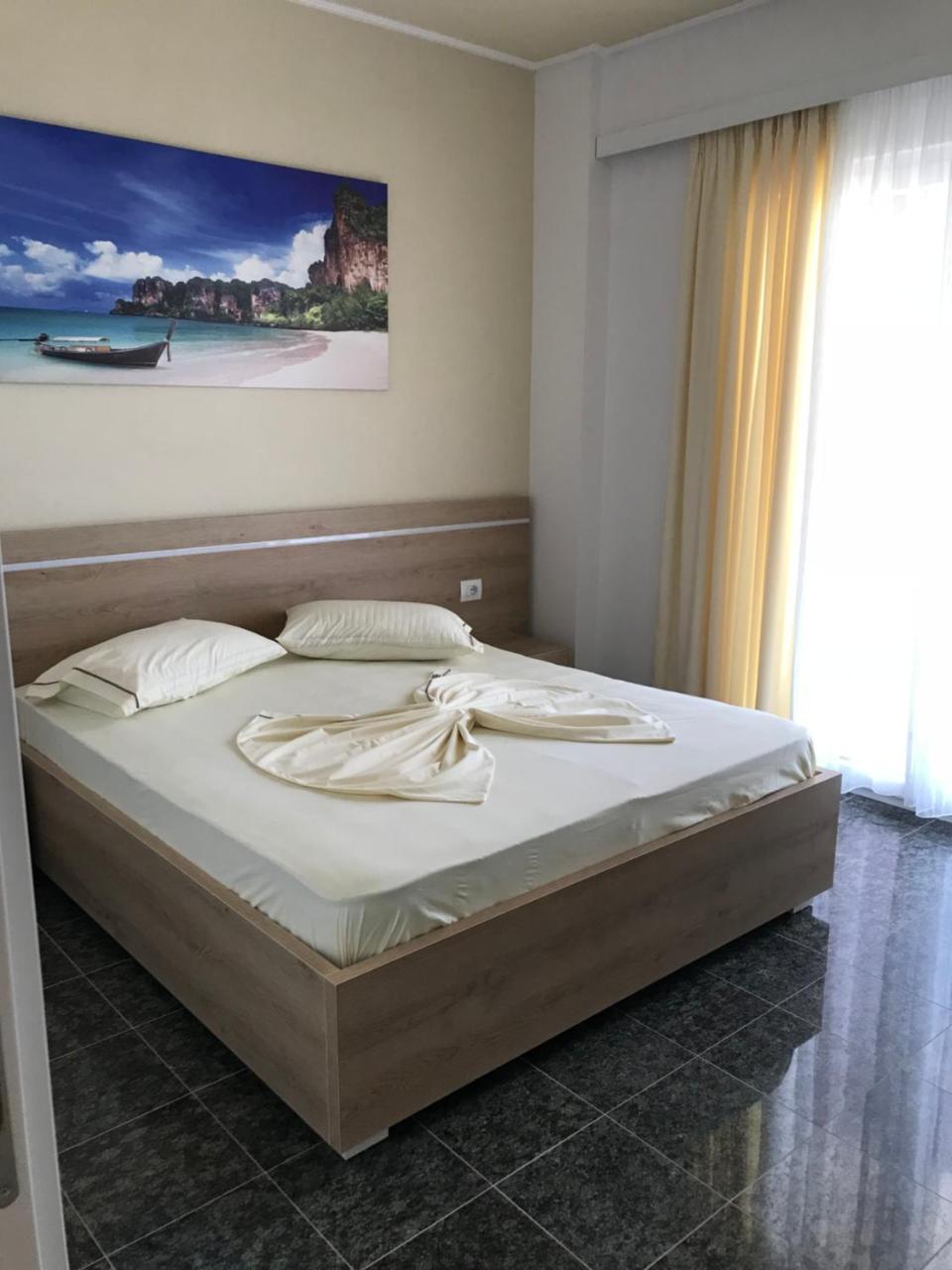 Elvin Deluxe Apartment Velipoje Bagian luar foto